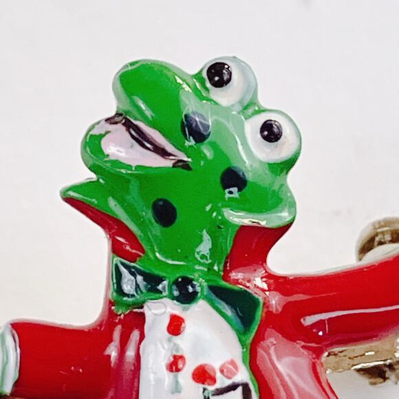 Vintage 70s 80s Enamel Frog Brooch Tuxedo Figural Pin Whimsical Korea Animal - Picture 3 of 9